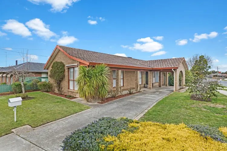 2 Mimosa Avenue, Alfredton VIC 3350