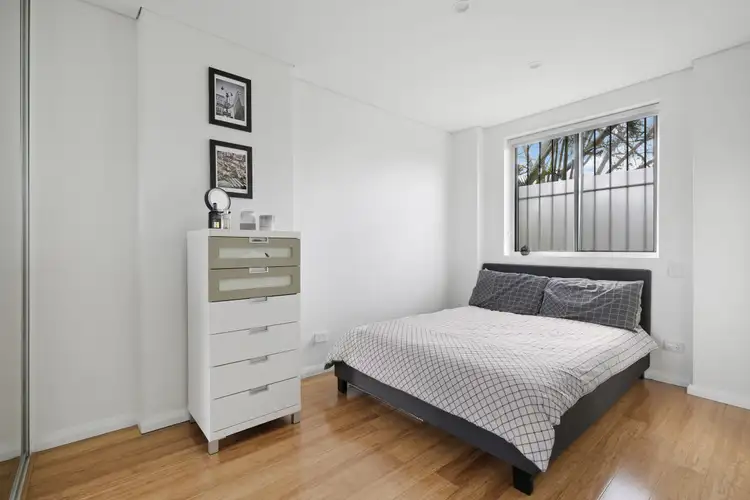 Fifth view of Homely apartment listing, 3/679 Bourke Street, Surry Hills NSW 2010