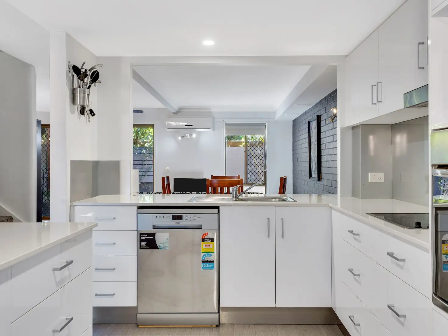 Main view of Homely townhouse listing, 2/10 Bridgman Drive, Reedy Creek QLD 4227