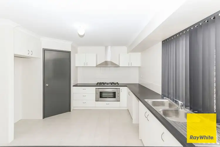 7 Bonarda Way, Caversham WA 6055
