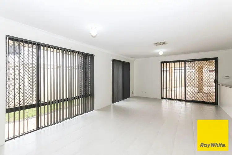 Sixth view of Homely house listing, 7 Bonarda Way, Caversham WA 6055