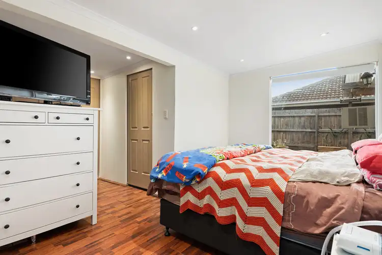 Fifth view of Homely unit listing, 1/11 Crown Avenue, Mordialloc VIC 3195