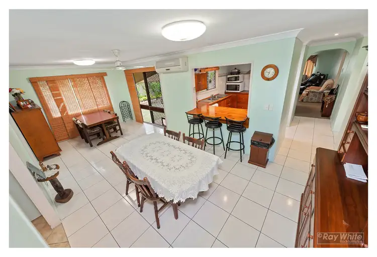327 Warnock Street, Koongal QLD 4701