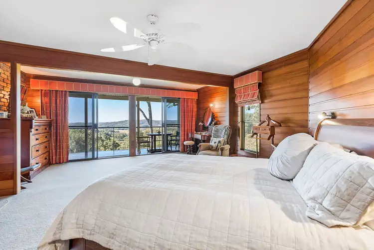 3-5 Kelks Hill Road, Nambour QLD 4560