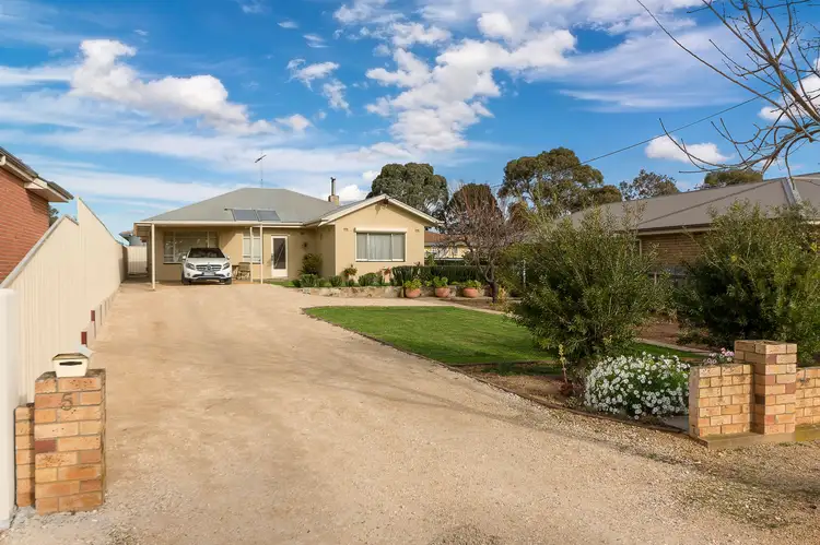 5 Jackson Avenue, Strathalbyn SA 5255