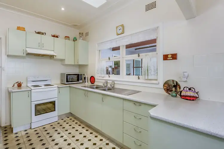 Fourth view of Homely house listing, 4 Belmont Parade, Mount Colah NSW 2079