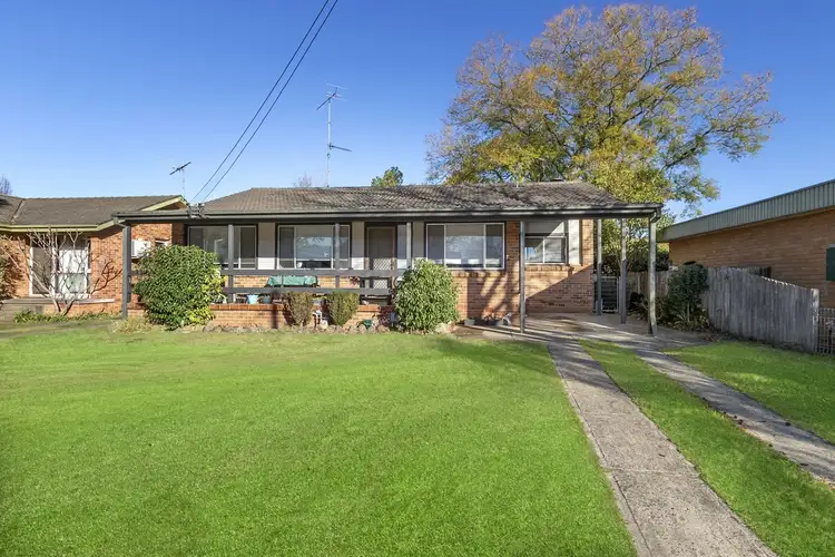 12 Douglas Street, Hobartville NSW 2753