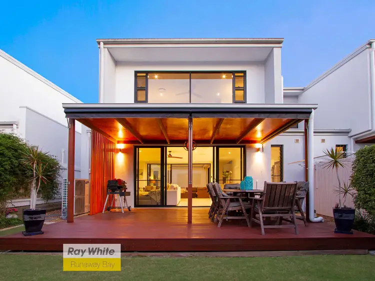 18/323 Bayview Street, Hollywell QLD 4216