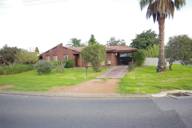 14 Rhine Way, Swan View WA 6056