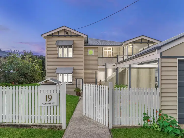 19 Consort Street, Corinda QLD 4075