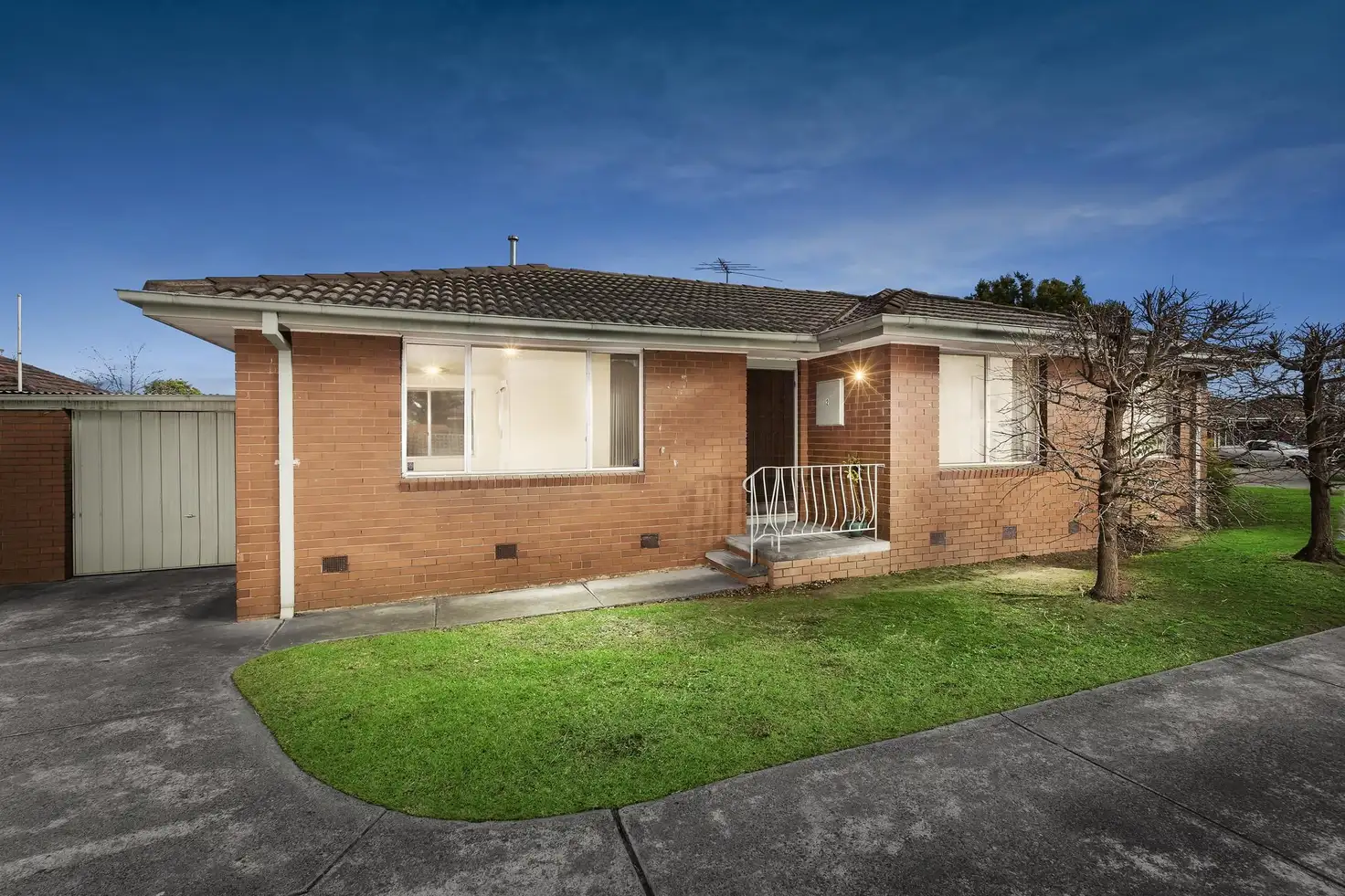 Main view of Homely unit listing, 2/15 Cooley Avenue, Macleod VIC 3085