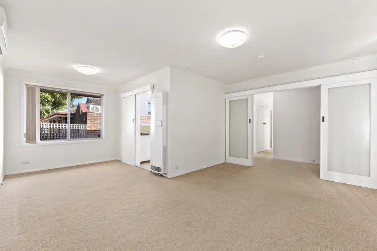 Fourth view of Homely unit listing, 2/15 Cooley Avenue, Macleod VIC 3085