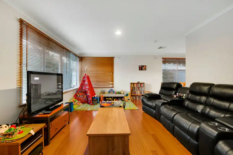 Second view of Homely house listing, 5 Barite Place, Frankston VIC 3199