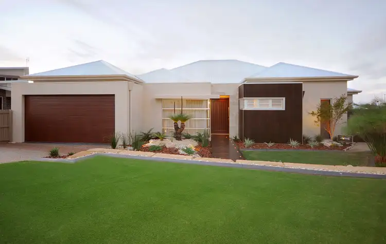 16 Thorley Court, Middle Ridge QLD 4350