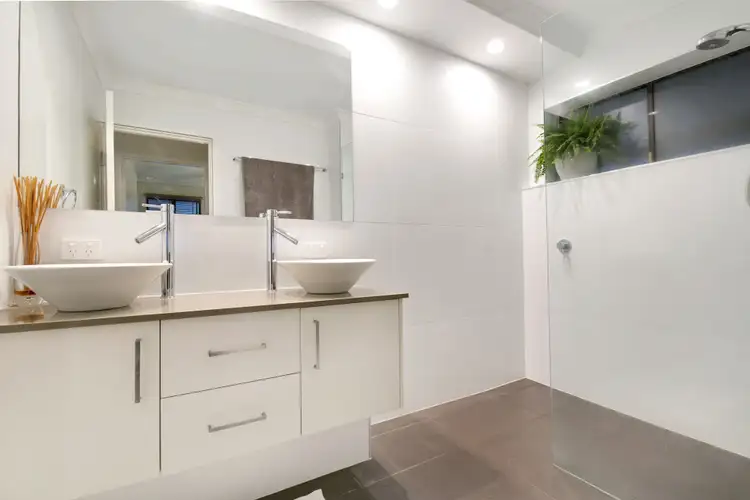 Fourth view of Homely unit listing, 4/14 Drane Street, Clayfield QLD 4011