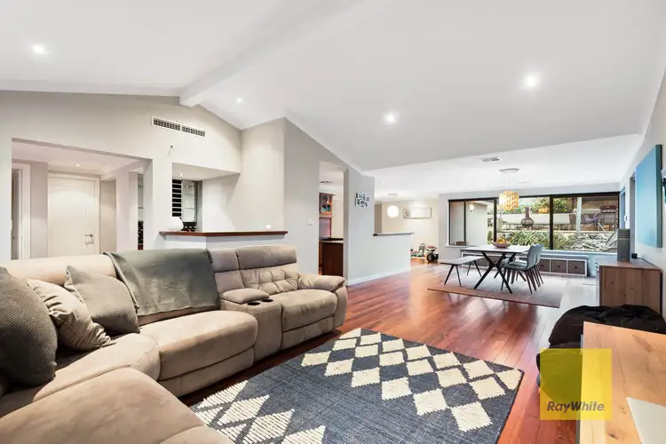25 Elfreda Avenue, Sorrento WA 6020
