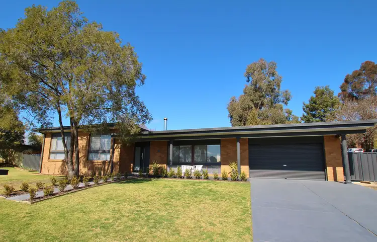 18 Cowper Street, Young NSW 2594