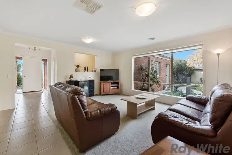 Second view of Homely house listing, 8 James Court, Rutherglen VIC 3685