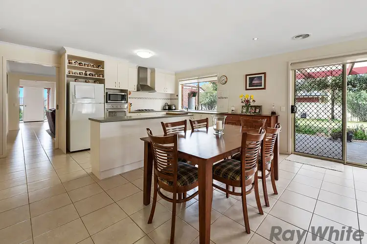 Fourth view of Homely house listing, 8 James Court, Rutherglen VIC 3685