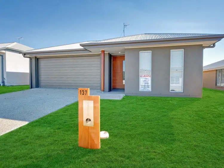 137 Fernbrooke Boulevard, Redbank Plains QLD 4301
