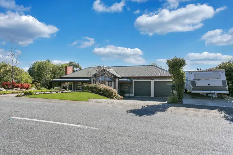 61 Glendale Avenue, Flagstaff Hill SA 5159