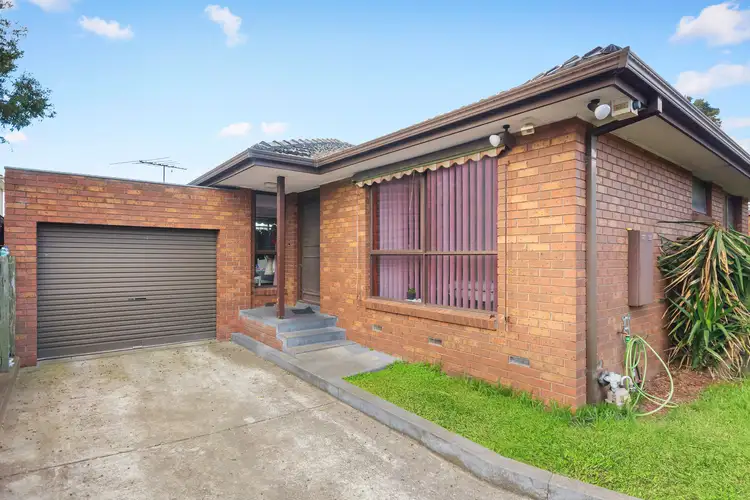 2/5 Thompson Street, Clayton VIC 3168