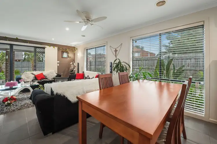 Fourth view of Homely house listing, 7 Taunton Place, Craigieburn VIC 3064