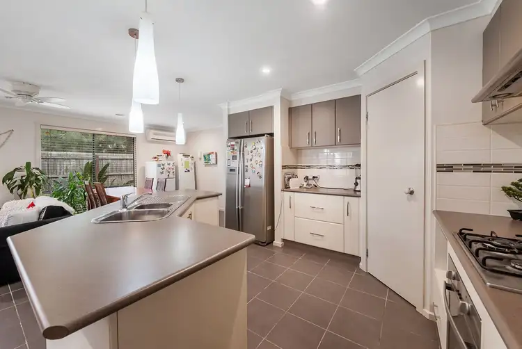 Seventh view of Homely house listing, 7 Taunton Place, Craigieburn VIC 3064