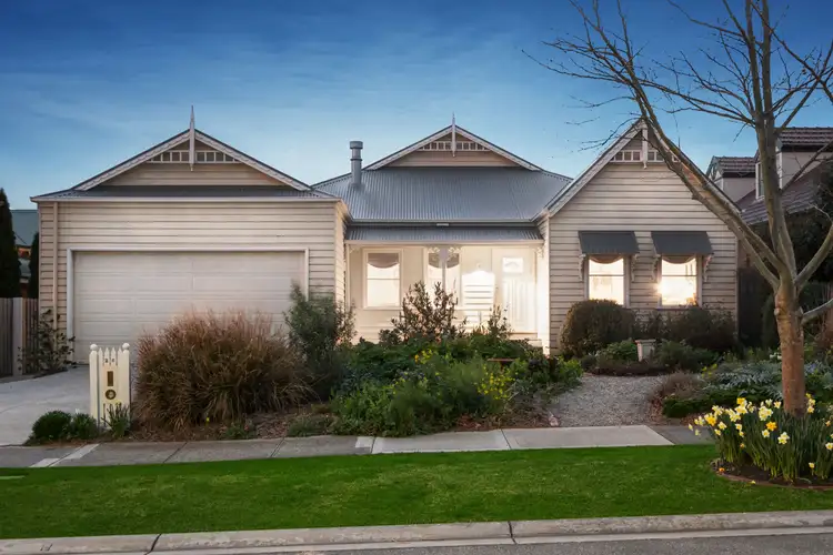 26 Canning Drive, Berwick VIC 3806