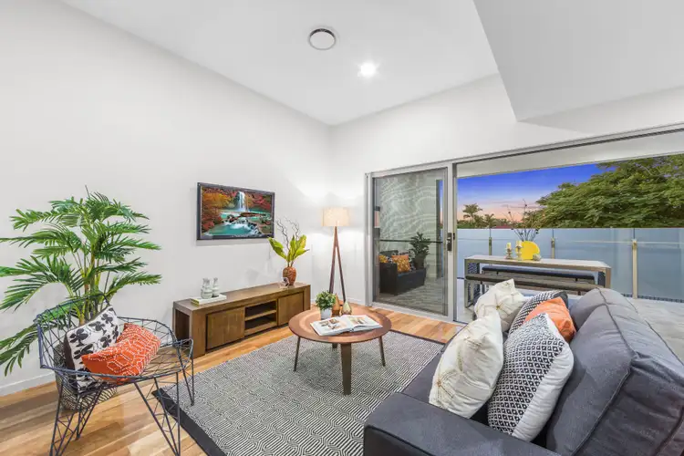 Second view of Homely townhouse listing, 2/71 Pembroke Street, Carina QLD 4152