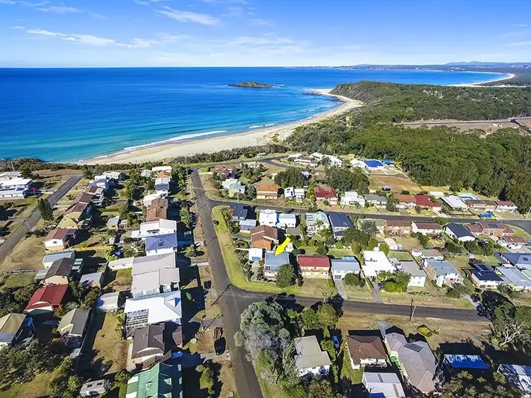 Second view of Homely house listing, 7 The Rampart, Manyana NSW 2539