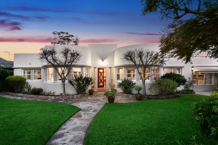 2 The Rampart, Castlecrag NSW 2068
