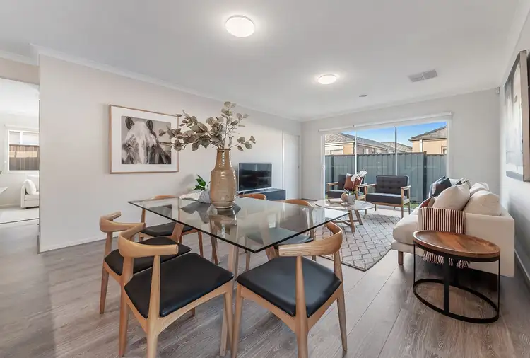 Sixth view of Homely house listing, 18 Tarrion Rise, Craigieburn VIC 3064