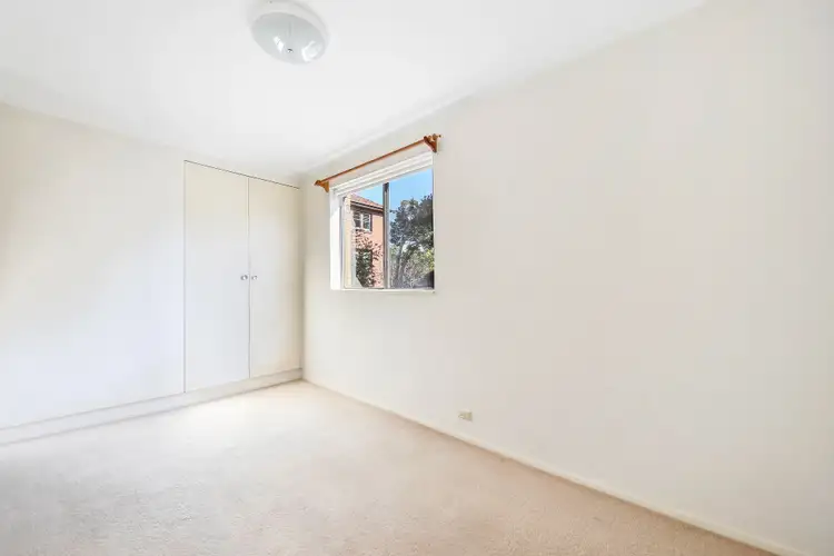 Sixth view of Homely apartment listing, 8/16 Robe Street, St Kilda VIC 3182