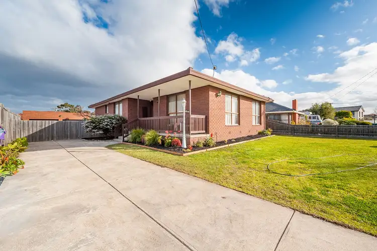 Third view of Homely house listing, 5 Medway Road, Craigieburn VIC 3064