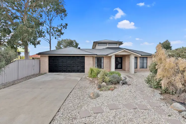 10 Mary Court, Yarrawonga VIC 3730