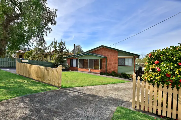 14 Elizabeth Avenue, Nowra NSW 2541