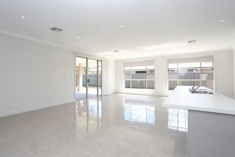 Seventh view of Homely house listing, 5 Alf Pellegrini Drive, Tanunda SA 5352