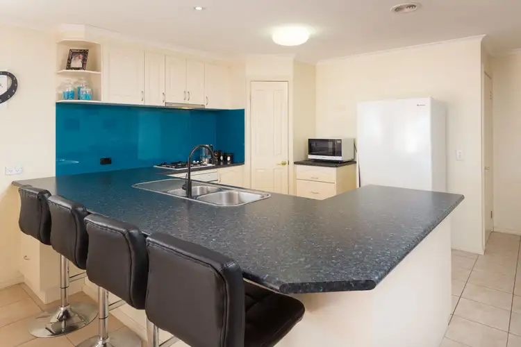 Fourth view of Homely house listing, 8 Maxwell Drive, Wahgunyah VIC 3687