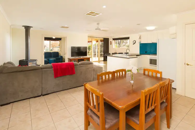 Fifth view of Homely house listing, 8 Maxwell Drive, Wahgunyah VIC 3687