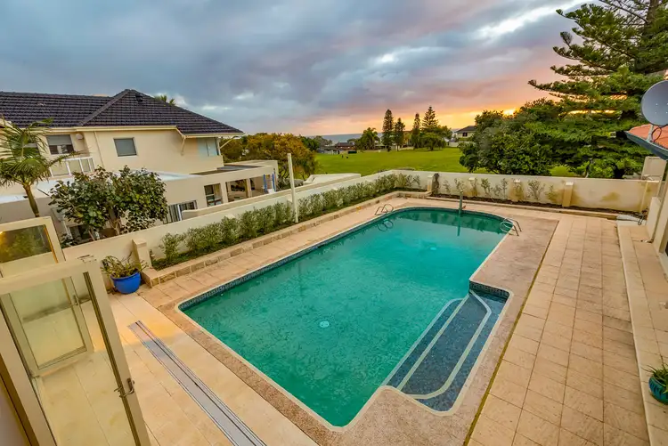 53 Tarongo Way, City Beach WA 6015