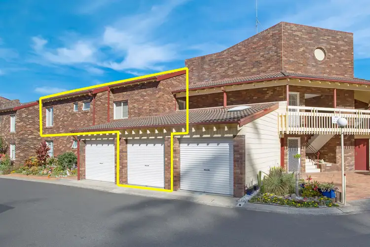 Second view of Homely unit listing, 12/15 Lorraine Avenue, Berkeley Vale NSW 2261
