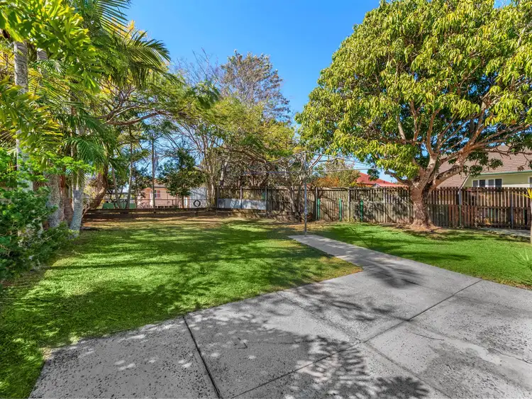 Fourth view of Homely house listing, 28 Roscoe Street, Holland Park QLD 4121