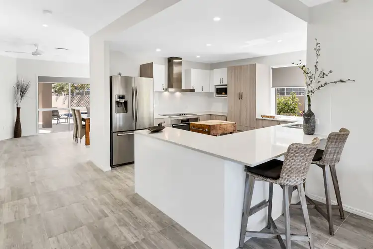 498 Oxley Drive, Runaway Bay QLD 4216