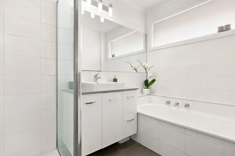 Fourth view of Homely unit listing, 4/11 Wilson Street, Cheltenham VIC 3192
