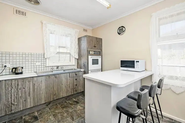 Fifth view of Homely house listing, 6 Ivy Street, Cheltenham VIC 3192