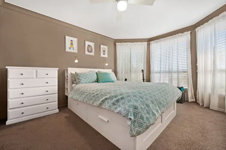 Fifth view of Homely house listing, 27 Denton Park Drive, Rutherford NSW 2320