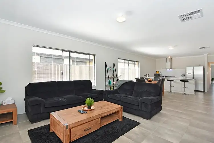 9 Gailey Way, Aveley WA 6069