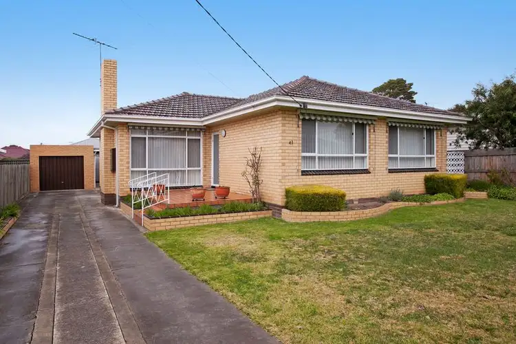 43 Laura Avenue, Belmont VIC 3216