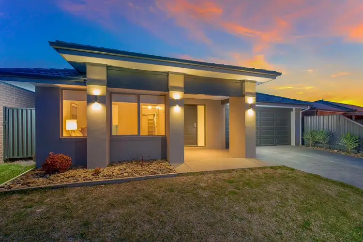 Main view of Homely house listing, 6 Whistling Duck Drive, Lara VIC 3212